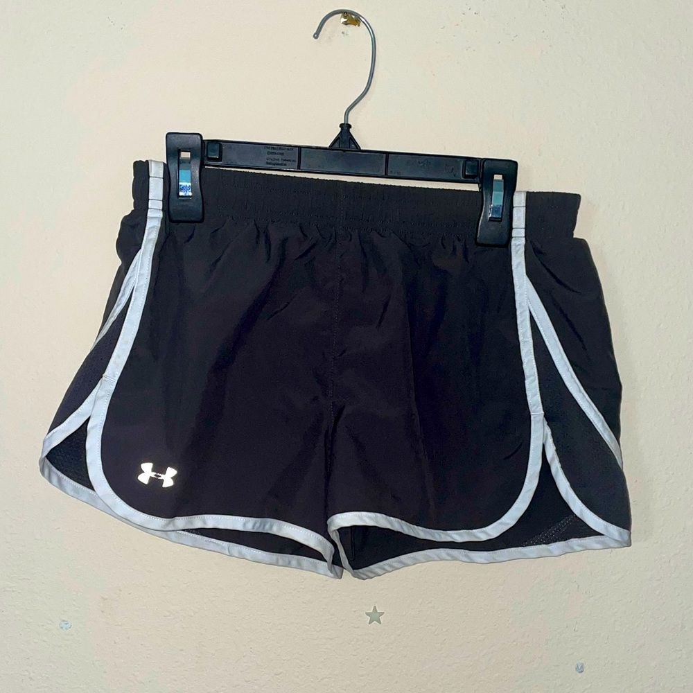 size XS gray under armour running shorts